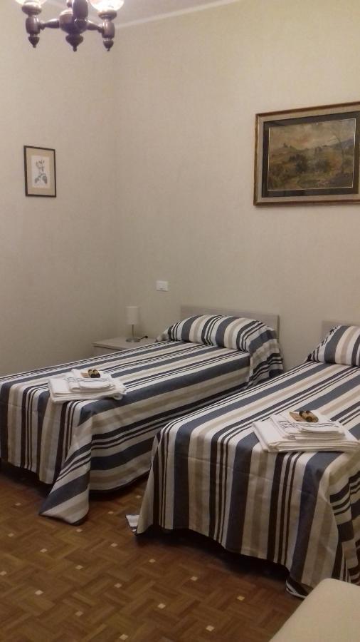 Locanda Cavallo Bianco - Affittacamere Robella 외부 사진